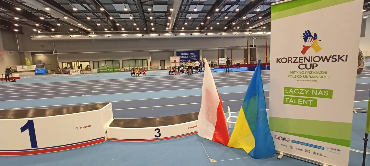 Korzeniowski CUP 2022 w Uniwersyteckim Centrum Lekkoatletycznym UR