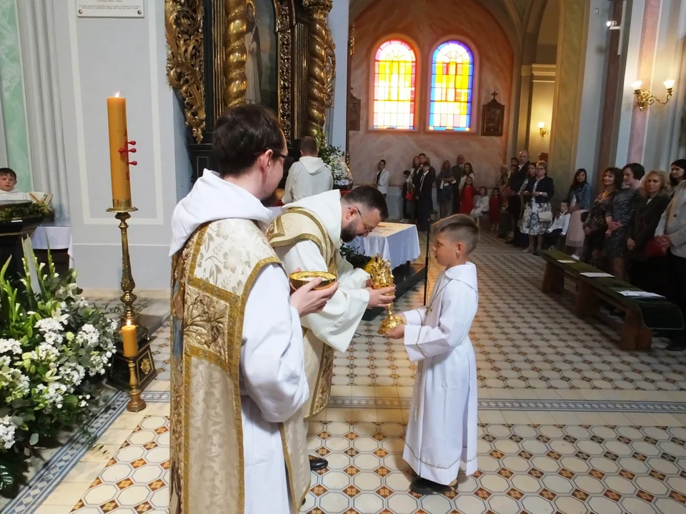 Pierwsza Komunia Święta w Klasztorze Ojców Dominikanów w Tarnobrzegu