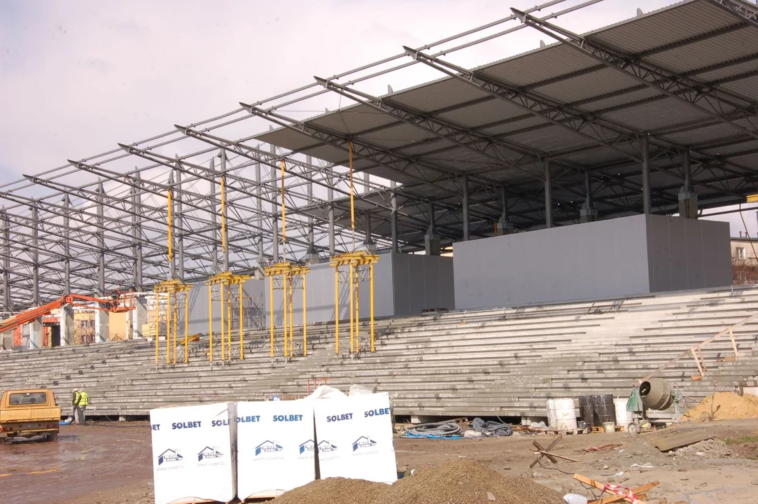 Rozbiórka starego i budowa nowego Stadionu Miejskiego w Mielcu