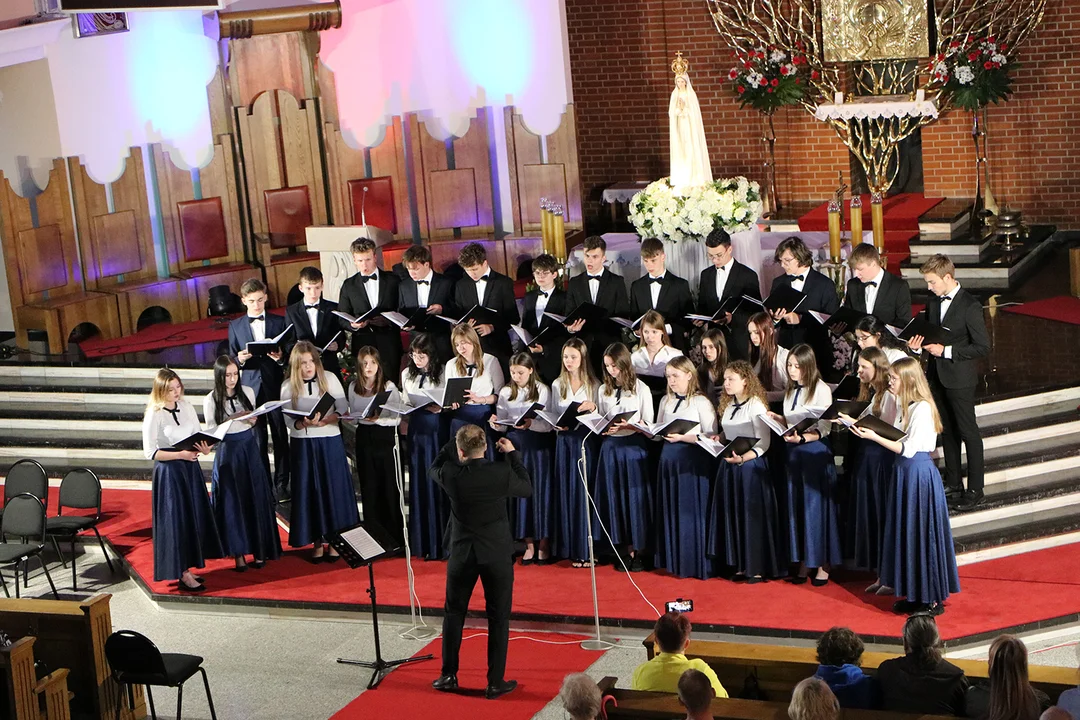 Koncert Pieśni Maryjnych w Mielcu