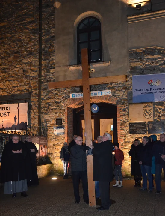Droga krzyżowa ulicami Sanoka