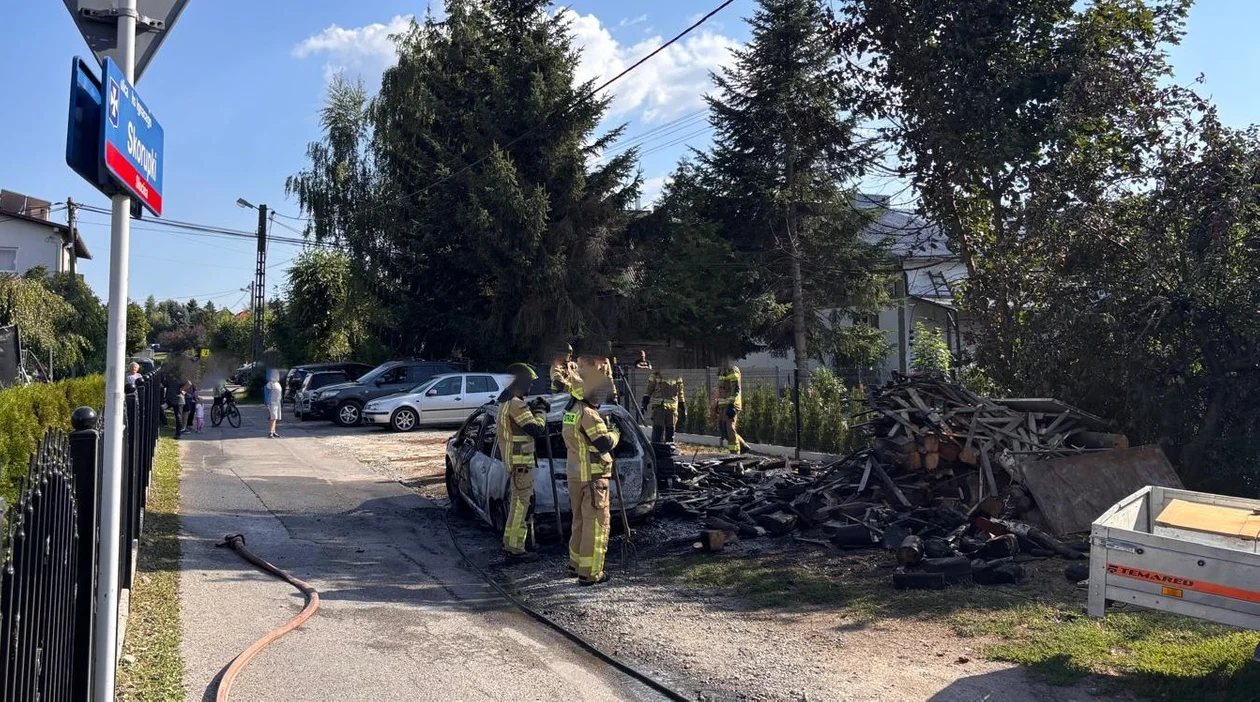 Pożar samochodu w Rzeszowie
