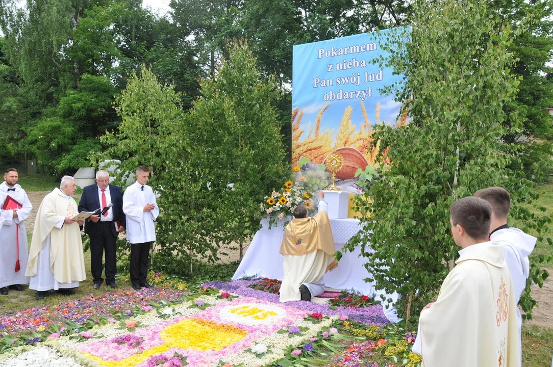 Boże Ciało 2023. Procesja w Parafii św. Maksymiliana Kolbe w Weryni