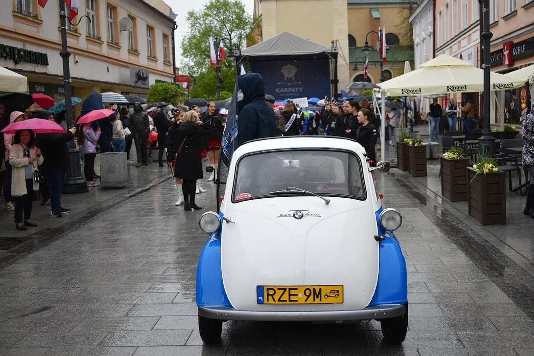 Festiwal Karpaty na Widelcu i Święto Paniagi przyciągnęły w Rzeszowie prawdziwe tłumy [ZDJĘCIA]