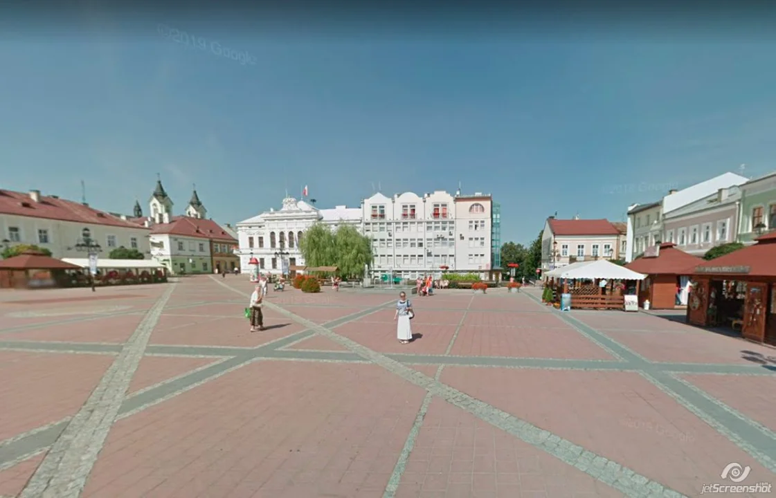 Rynki w podkarpackich miastach z Google Street View