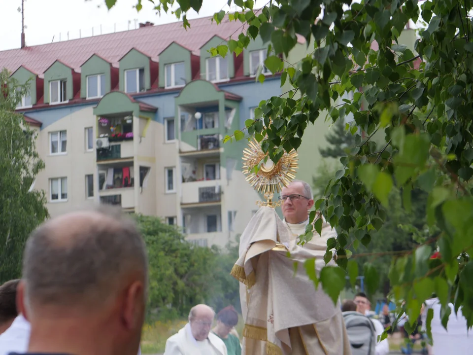 Boże Ciało 2023. Procesja na Smoczce w Mielcu