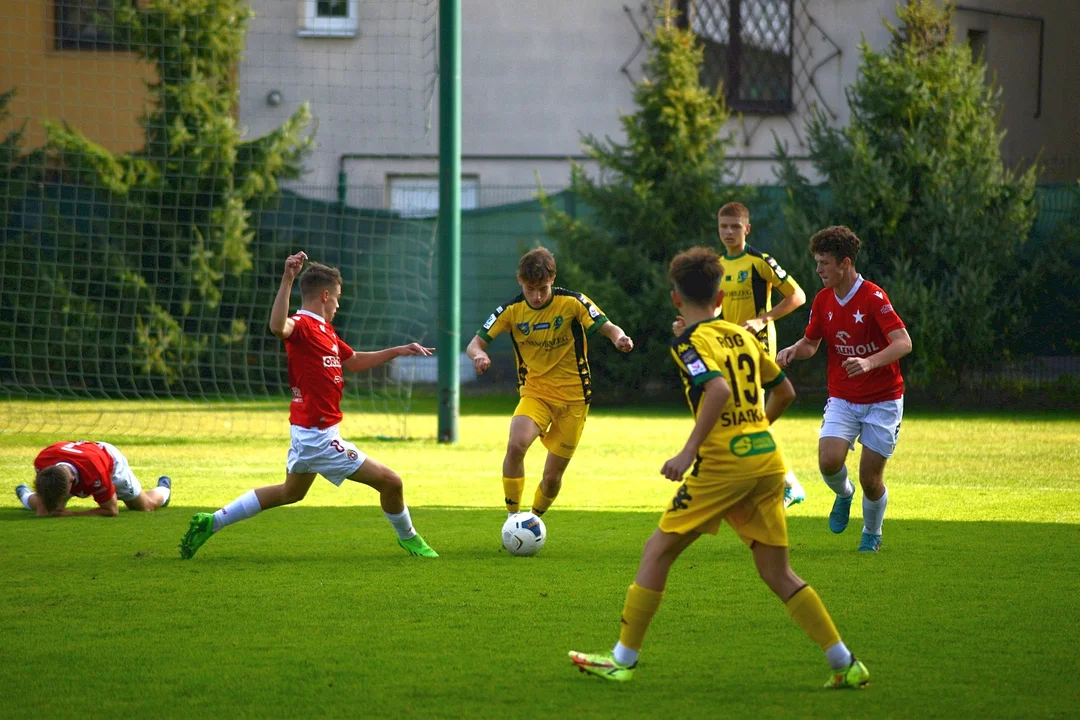 Centralna Liga Juniorów U-15: Siarka Tarnobrzeg - Wisła Kraków 0:2