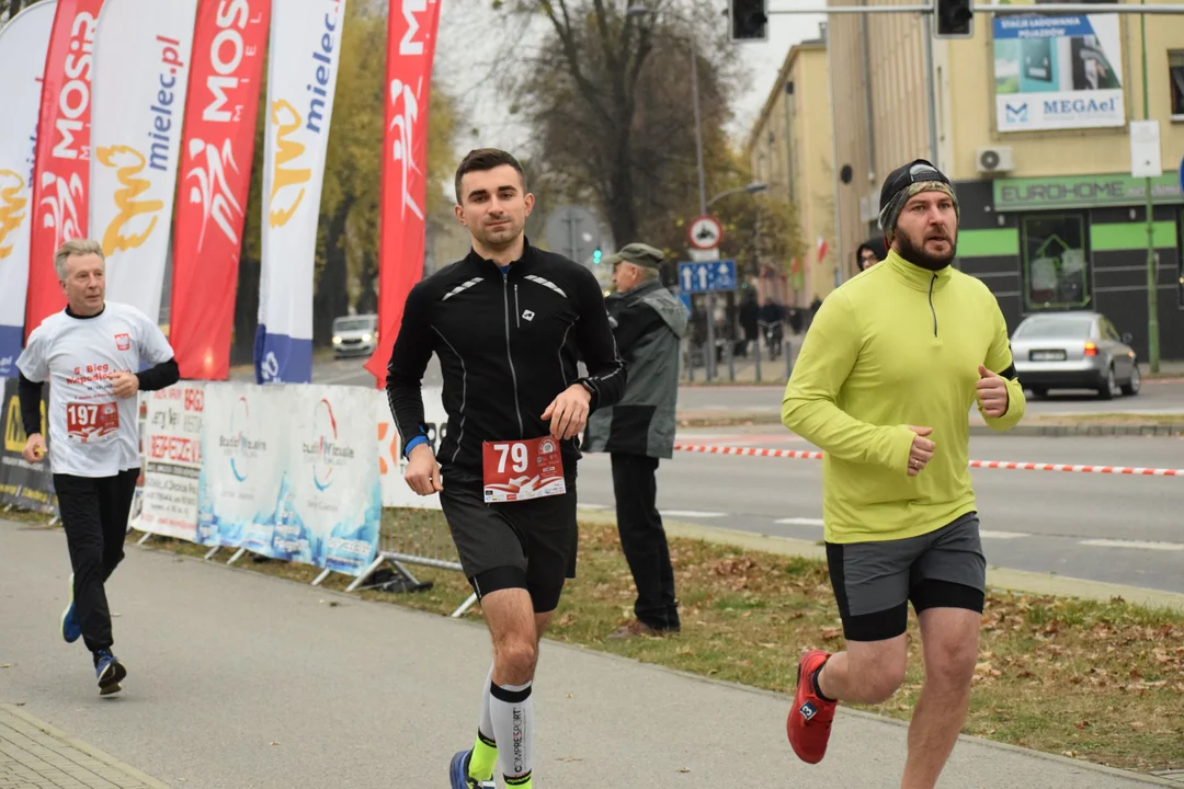 Start 5. Biegu Niepodległości w Mielcu