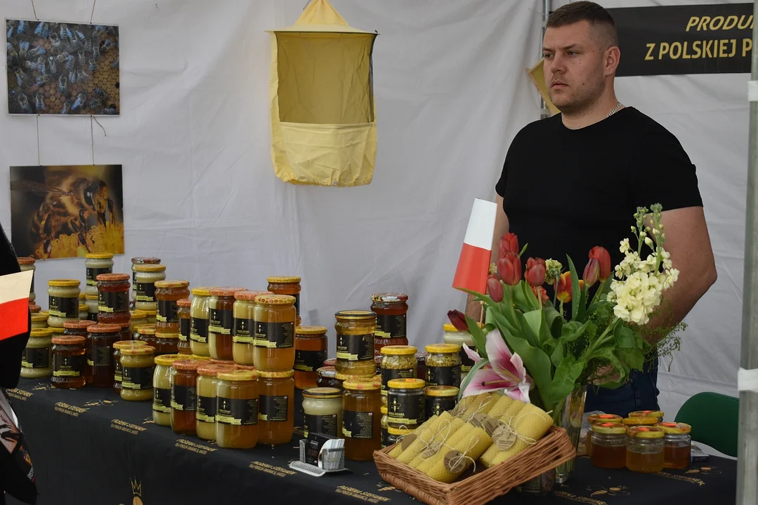 Drugi dzień Karpackiej Majówki pod znakiem Rzeszowskiego Turnieju Rycerskiego i Jarmarku Karpackiego