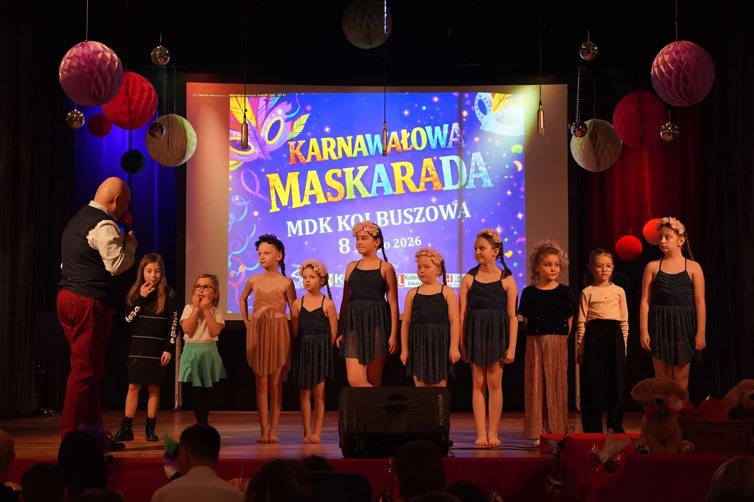 Karnawałowa Maskarada w MDK w Kolbuszowej. Zobacz zdjęcia! - Zdjęcie główne