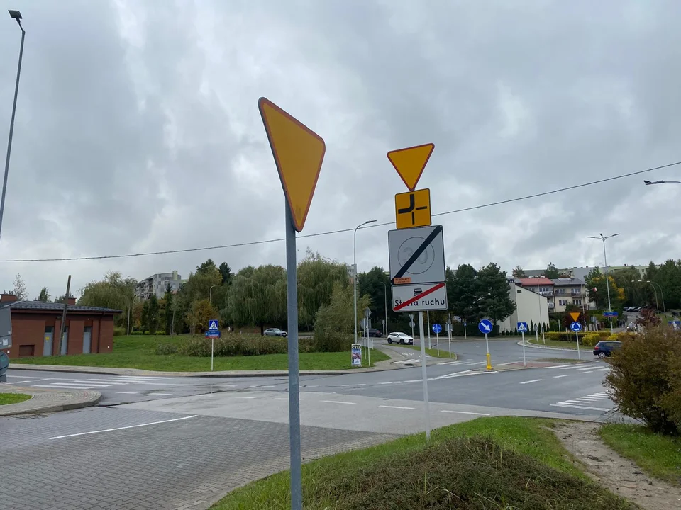 Skrzyżowanie przy sklepie B1 w Rzeszowie