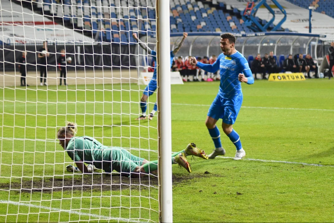 Mecz derbowy. Fortuna 1. Liga: Resovia Rzeszów - Stal Rzeszów