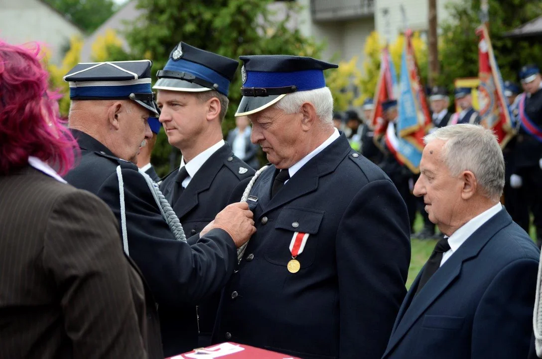 Medale otrzymali najbardziej zasłużeni dla pożarnictwa.