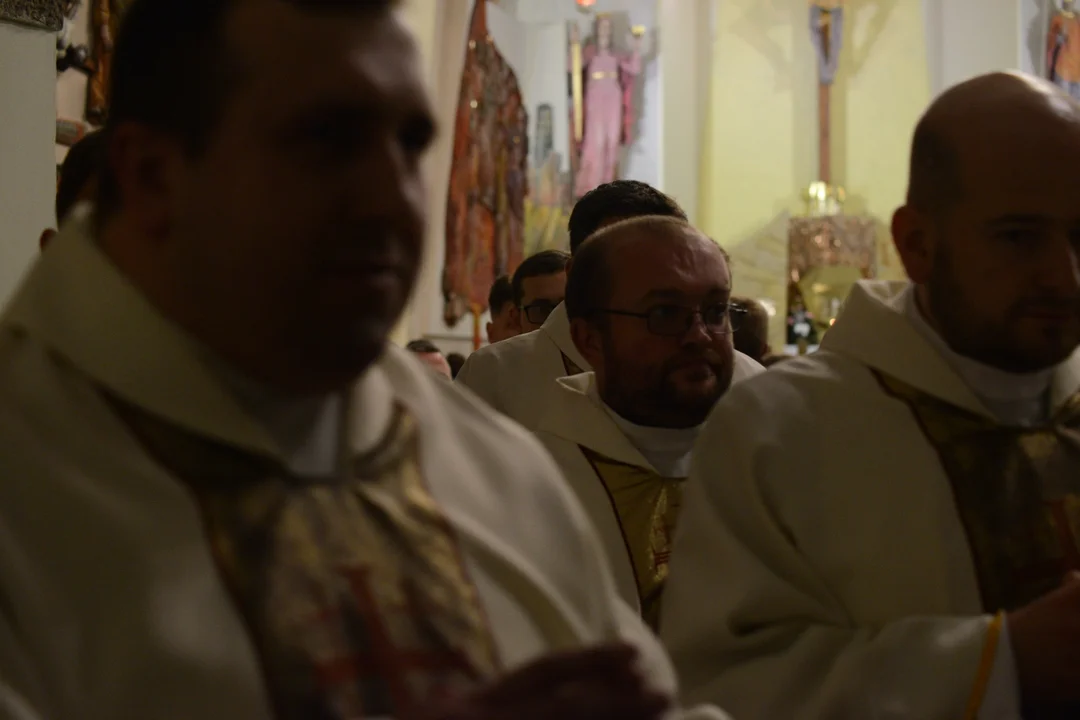Relikwie bł. Carlo Acutisa, jednego z patronów Światowych Dni Młodzieży, w Parafii Św. Barbary w Tarnobrzegu