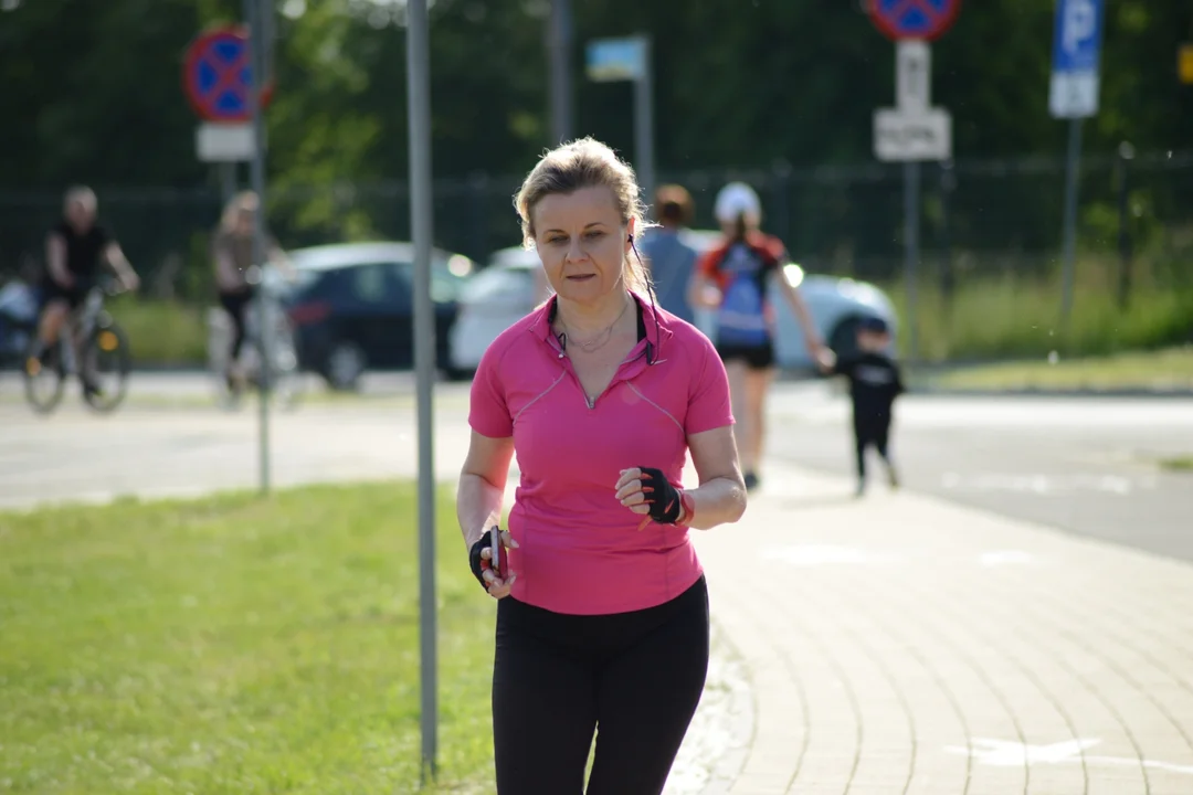 "Biegamy i Pomagamy" nad Jeziorem Tarnobrzeskim - dzień drugi