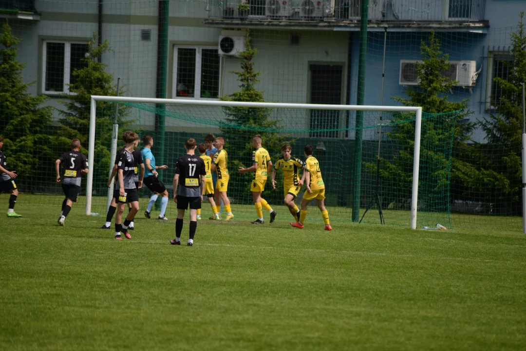 Centralna Liga Juniorów U-15: Siarka Tarnobrzeg - Korona Kielce 1:2