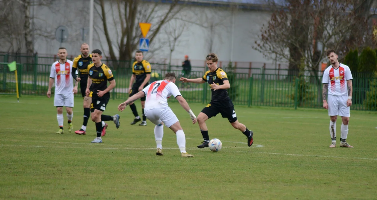 Klasa okręgowa Stalowa Wola: Siarka II Tarnobrzeg - Junior Zakrzów Tarnobrzeg 4:0