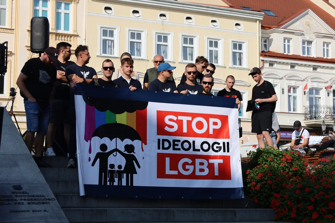 STOP LGBT- manifestacja Rzeszów
