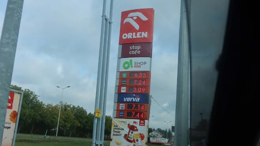 Orlen, ul. Podkarpacka 45.