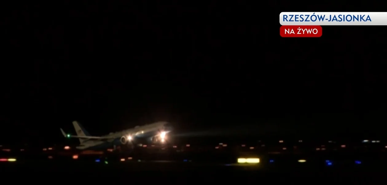 Air Force One z Joe Bidenem na pokładzie nad Podkarpaciem