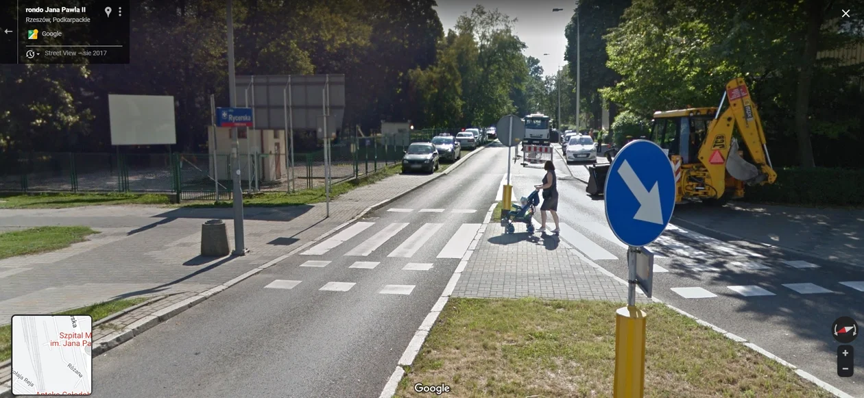 Google Street View - kto został przyłapany przez auto z aparatem