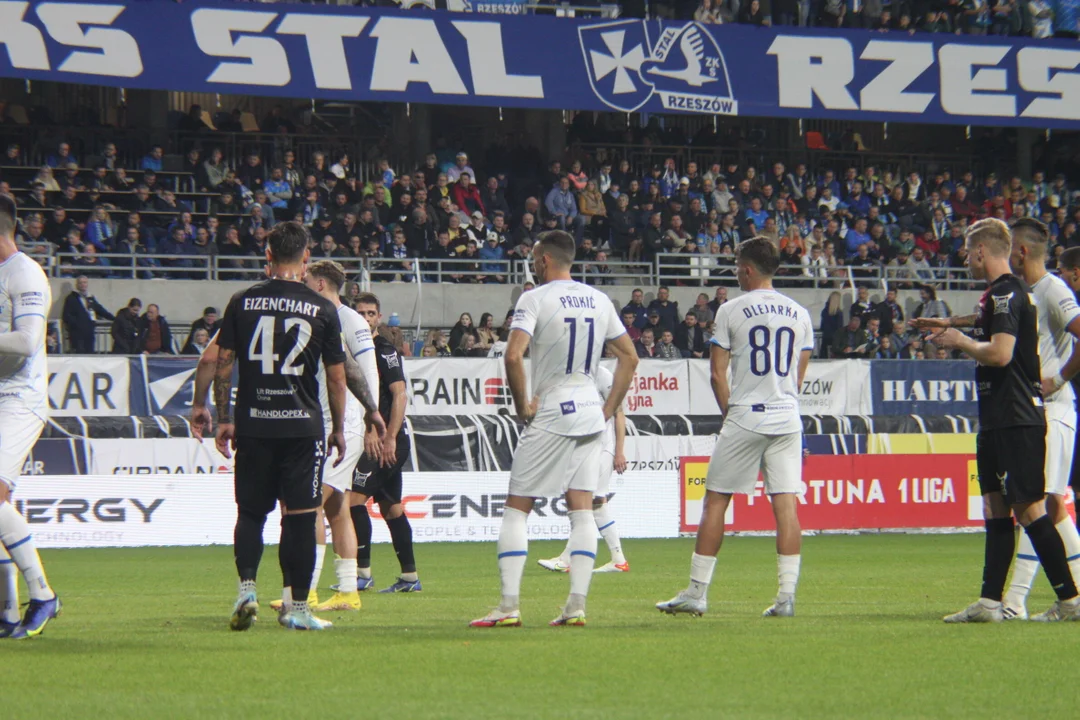 Fortuna 1. Liga: Derby Rzeszowa: Stal Rzeszów - Resovia Rzeszów 3:4