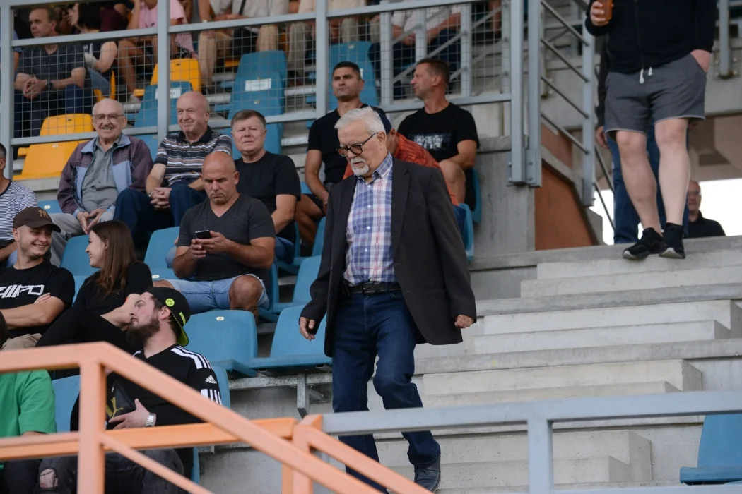 Trzecia liga, grupa 4: Siarka Tarnobrzeg - Garbarnia Kraków 0:0