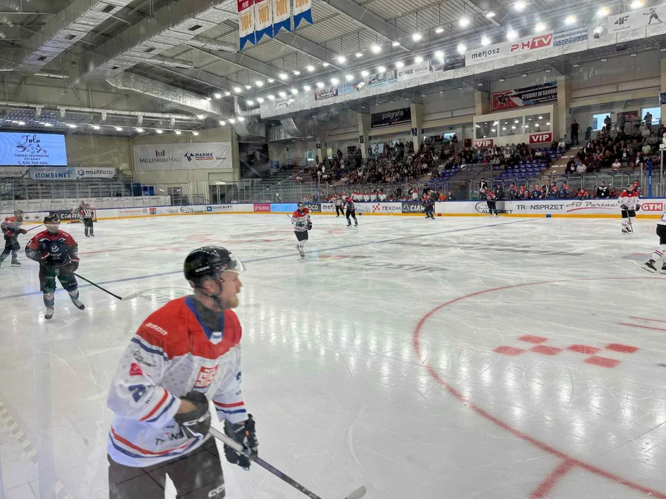 Kibice na meczu STS Sanok - KH Toruń