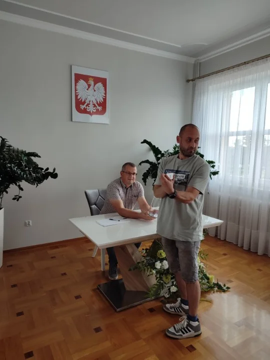 Losowanie drużyn do Turnieju o Puchar Wójta Gminy Majdan Królewski