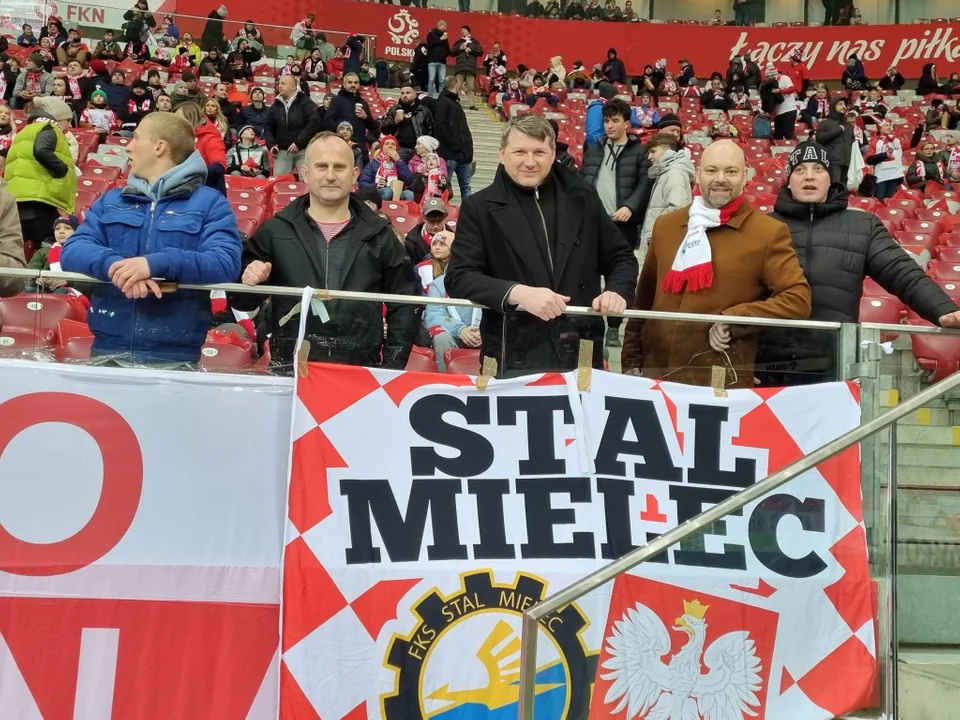 Ośrodek Kibice Razem Stal Mielec wraz z młodzieżą na meczu Polska - Albania [ZDJĘCIA, WIDEO] - Zdjęcie główne