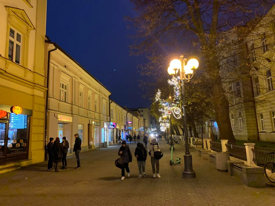 Oświetlenie świąteczne w centrum Rzeszowa