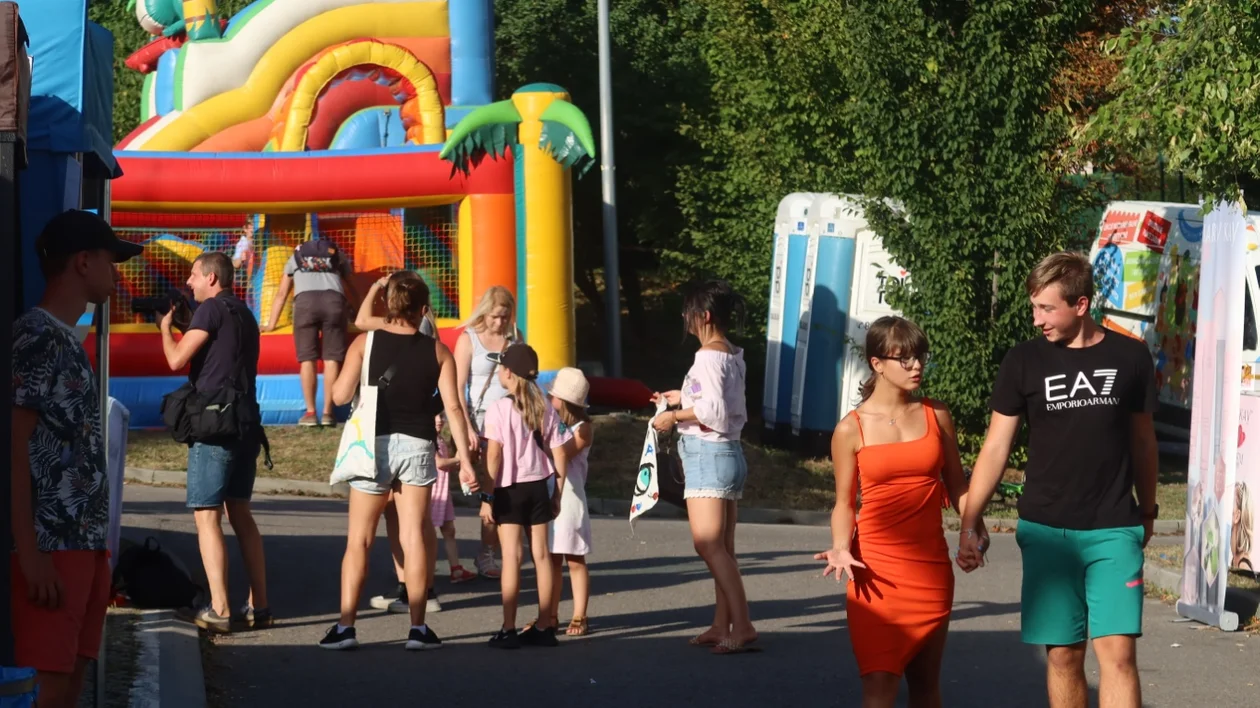 Dni Osiedla Zwięczyca. Byłeś? Znajdź się na fotografiach!