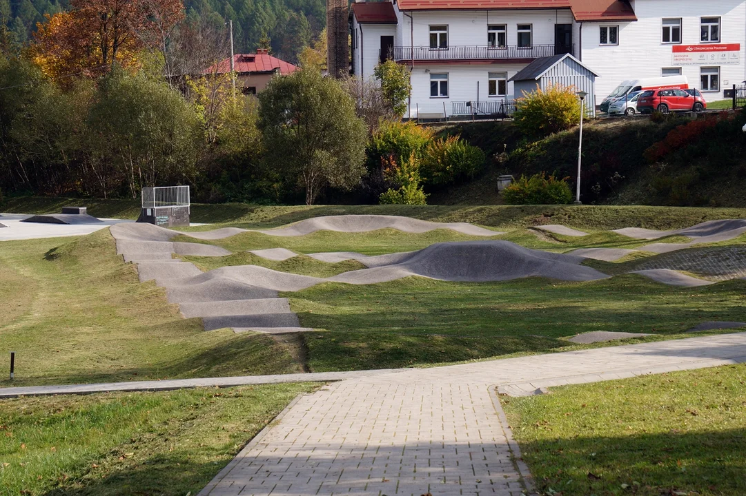 Park pod Dębami w Ustrzykach Dolnych