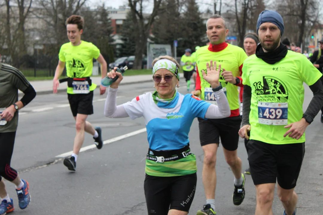 16. PKO Półmaraton Rzeszowski za nami. 1700 biegaczy na ulicach Rzeszowa