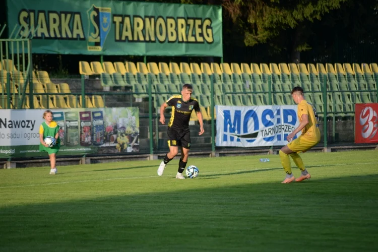 Siarka Tarnobrzeg - Czarni Połaniec 3:2