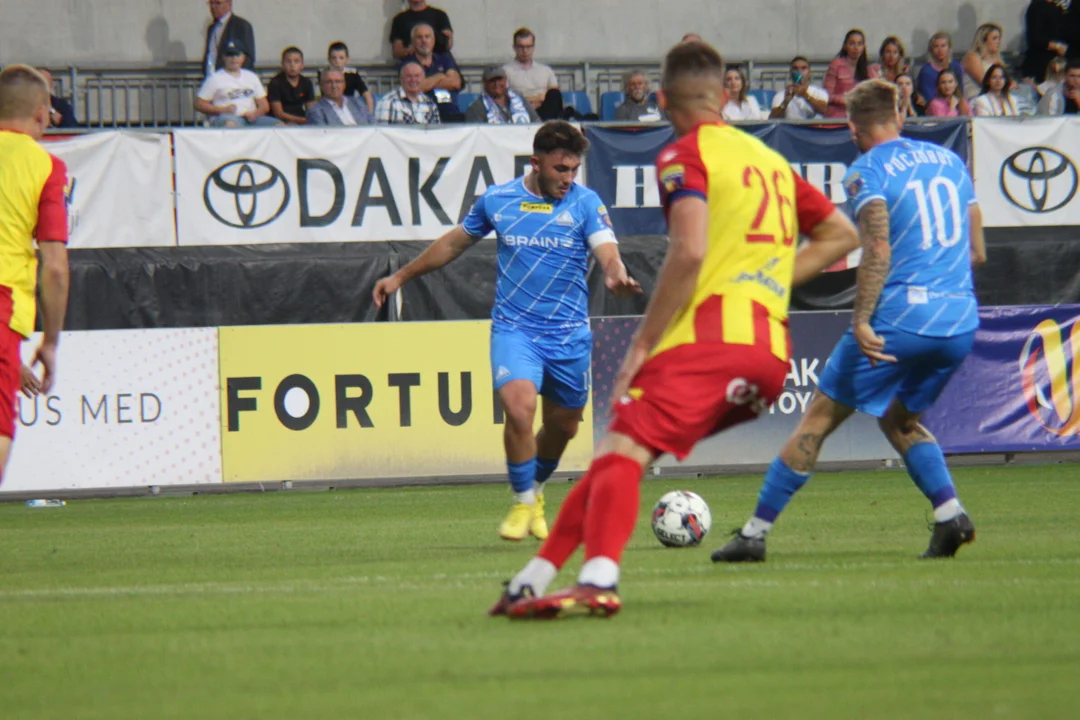 Puchar Polski: Zdecydowały karne. Stal Rzeszów przegrywa w Pucharze Polski z ekstraklasową Koroną Kielce (3-3, 7-8 rz.k)