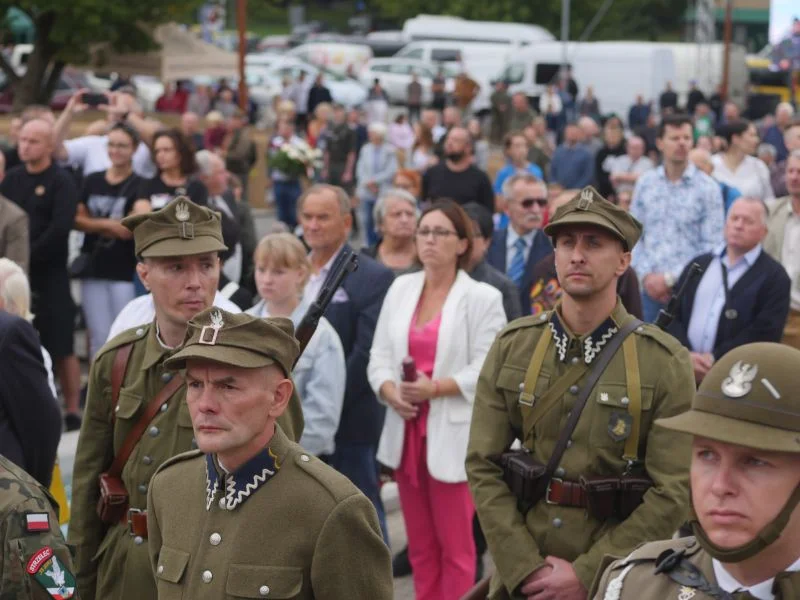 Odsłonięcie pomnika w Mielcu