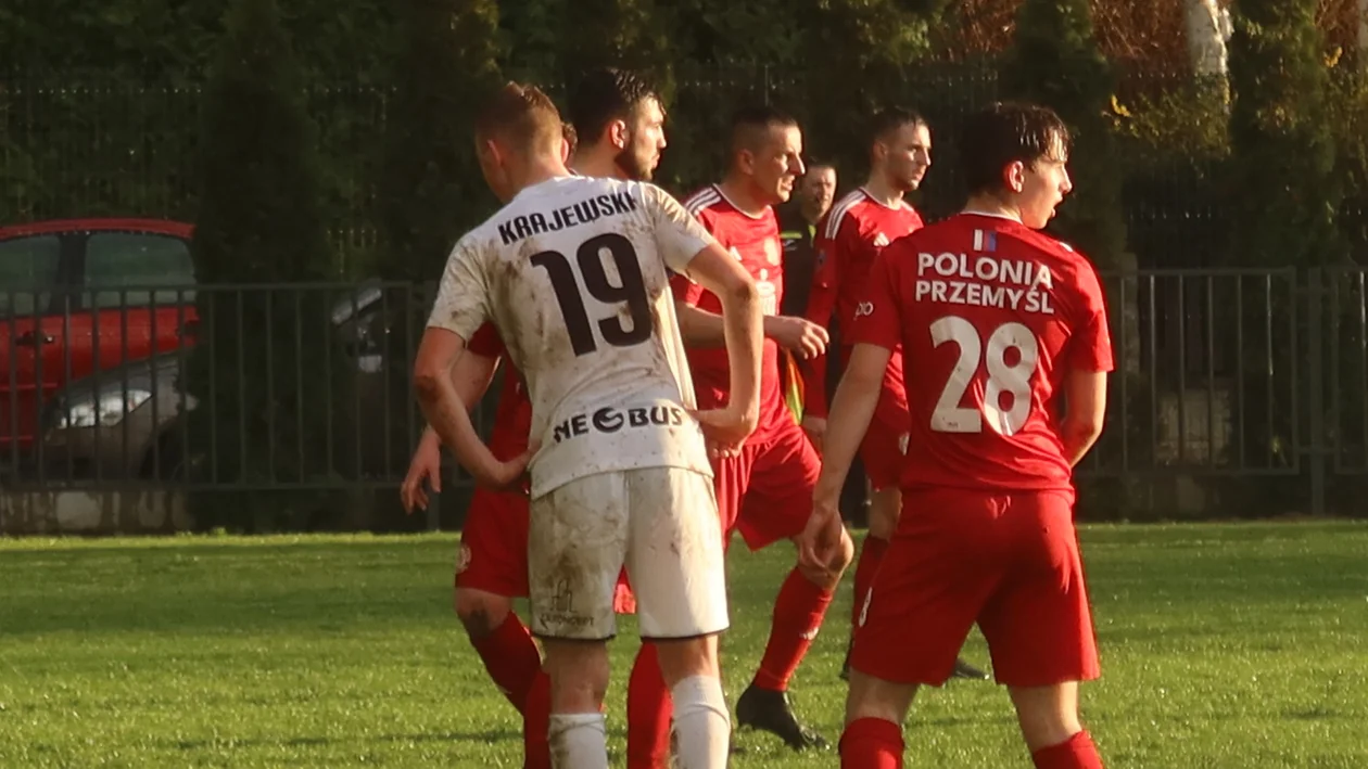Korona Rzeszów znów zwycięska! Wysoka wygrana u siebie [ZDJĘCIA]