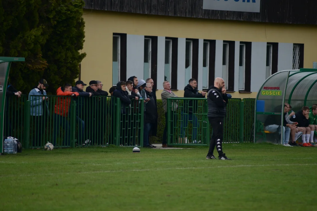 Klasa okręgowa, Stalowa Wola: Siarka II Tarnobrzeg - Stal II Stalowa Wola 1:2