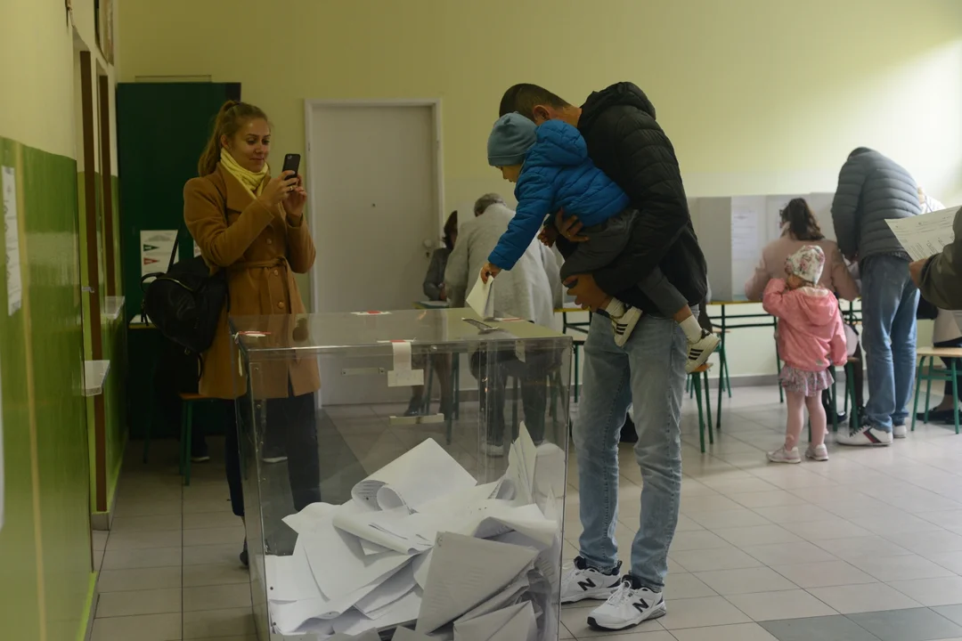 Wybory 2023: Tak głosuje Tarnobrzeg