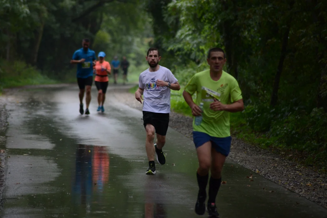 5. Bieg Szklarski Chmielów - Sandomierz - zdjęcia z biegu na dystansie 25 kilometrów