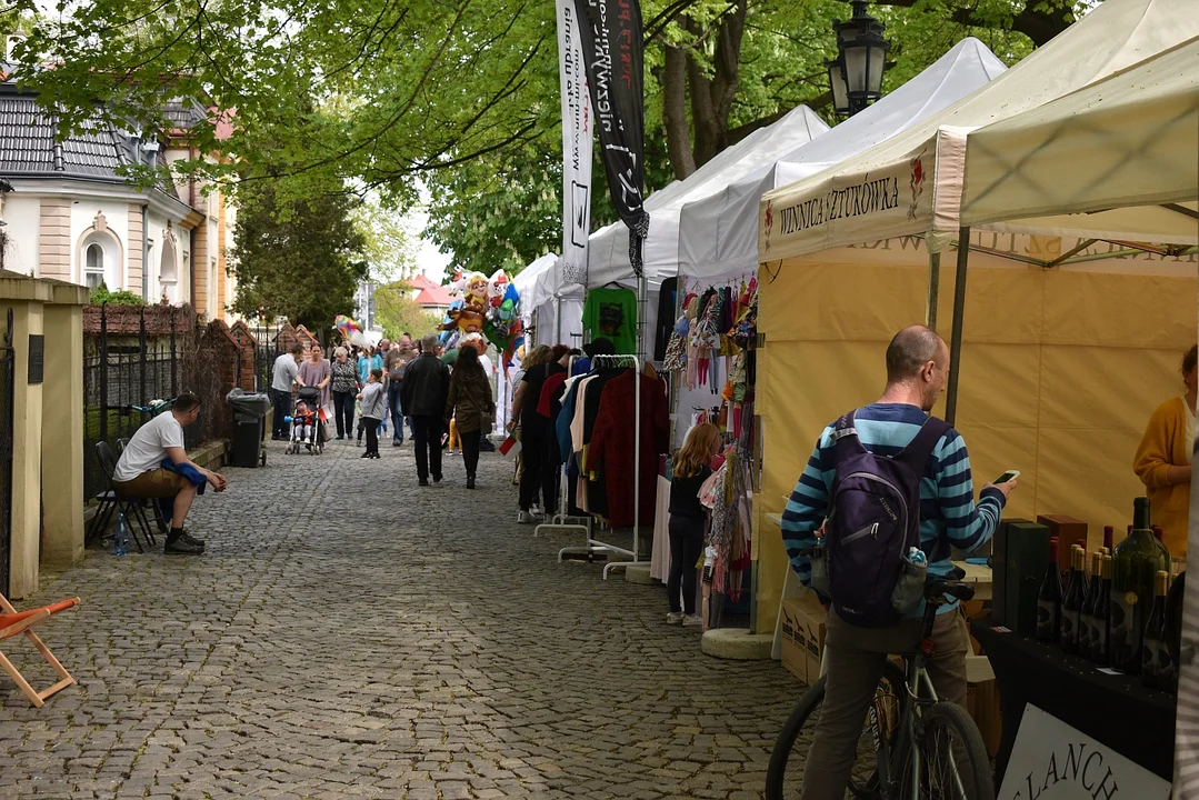 Drugi dzień Karpackiej Majówki pod znakiem Rzeszowskiego Turnieju Rycerskiego i Jarmarku Karpackiego