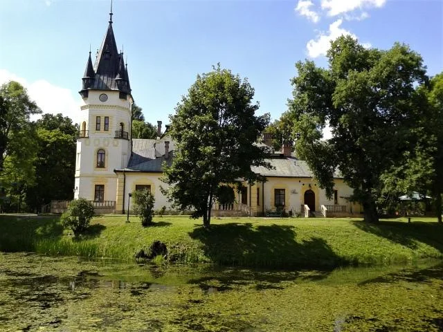 Pałac w Olszanicy