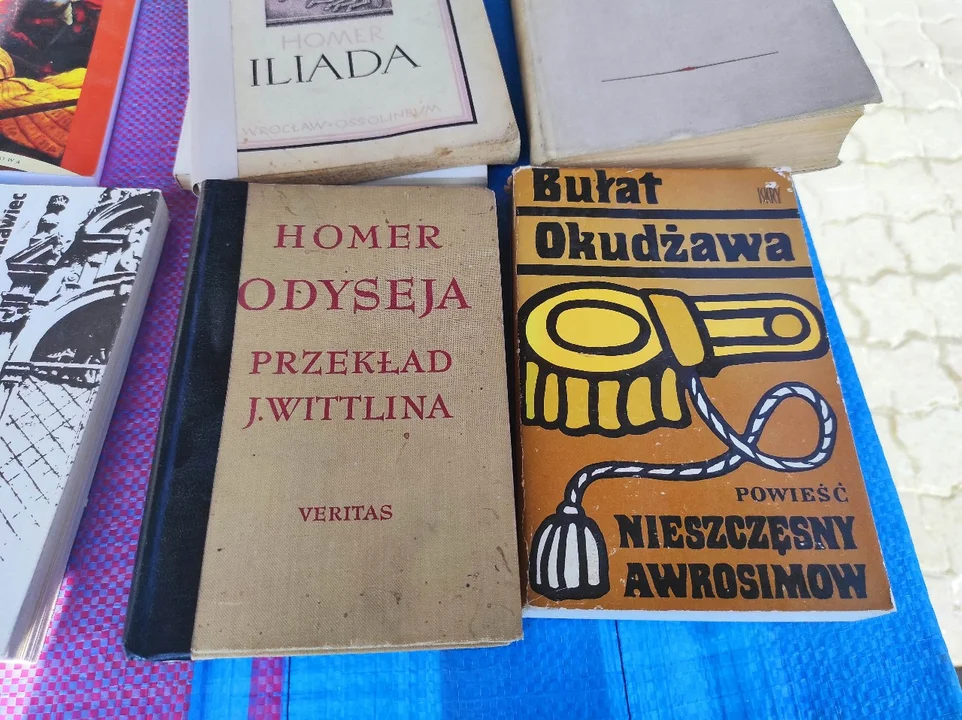 Tarnobrzeski Pchli Targ. Co można kupić?