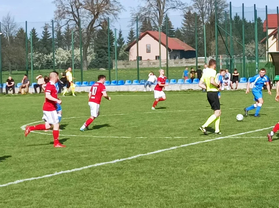 Dębicka klasa okręgowa: Sokis Chorzelów - LKS Pustków 2:1