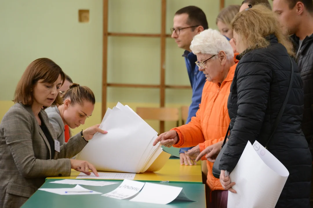 Wybory 2023: Tak głosuje Tarnobrzeg
