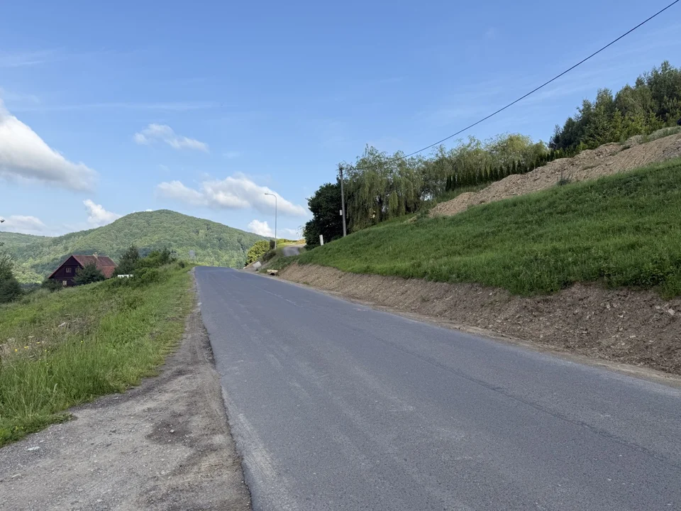 Budowa chodnika w Bóbrce