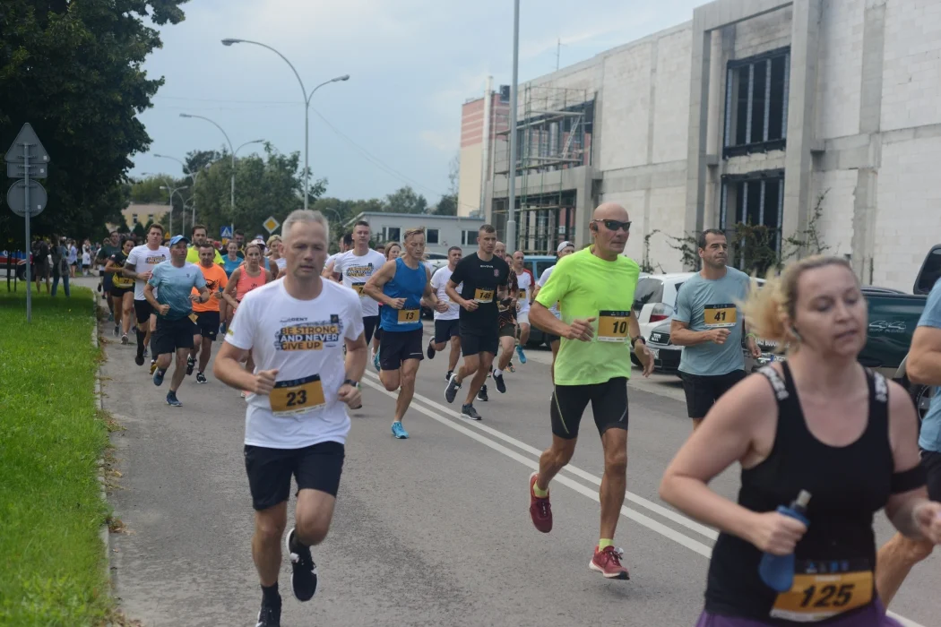 Jubileuszowa "Gorzycka 5-tka". Ponad 160 biegaczy na ulicach Gorzyc