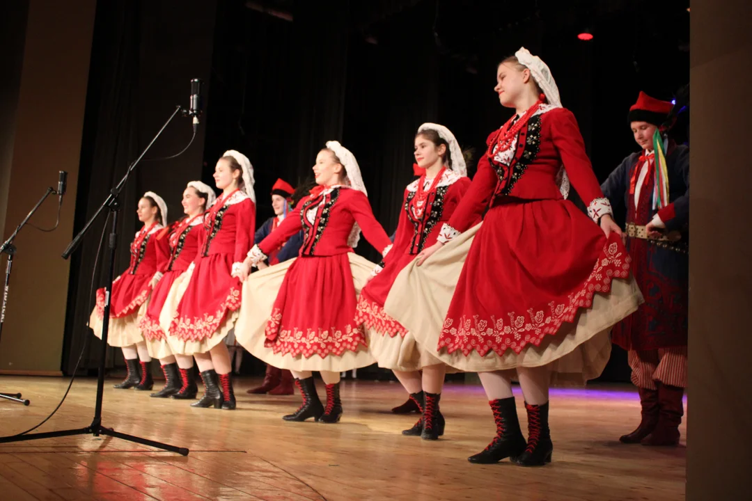 Taneczny Karnawał w Samorządowym Centrum Kultury - 2 część koncertu