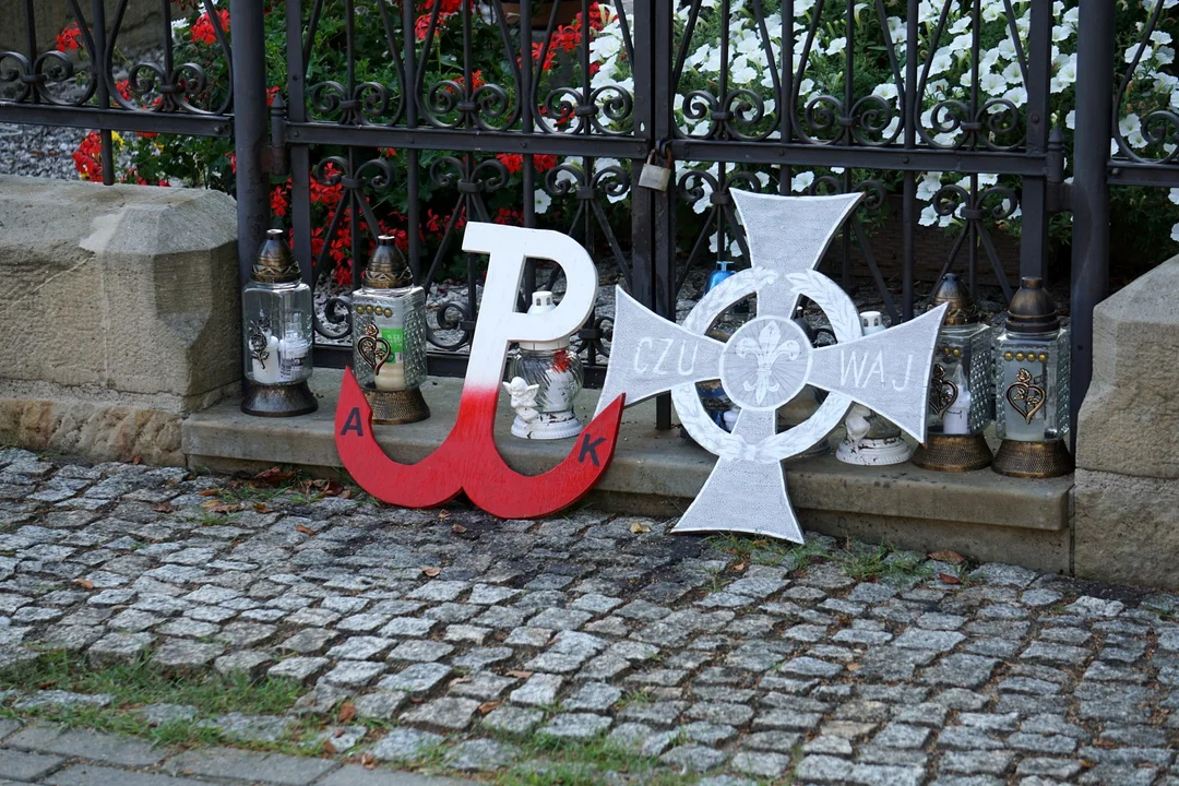 W Lesku oddano hołd Powstańcom Warszawskim